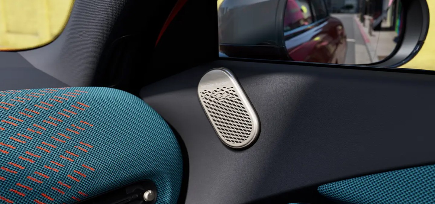 Detail view of the all-electric MINI Aceman Harman Kardon speaker